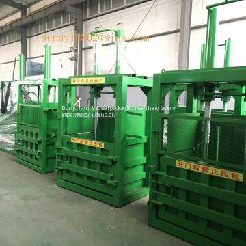 High Quality and Best Price Hydraulic Baler for Old Clothes photo-4
