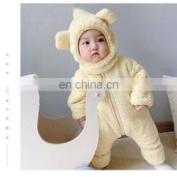 Autumn and Winter New Born Baby One-piece Romper for Men and Women, Cute Plush Thick Section, Outing at Home Warm Romper