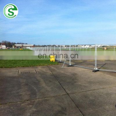 Australia standard temporary fence panel with mobile plastic foot