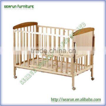 Solid Wooden Baby Crib /Cradle /Bassinet