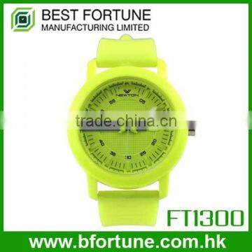 FT1300 Quartz 3 hands date movement plastic Neon color watch