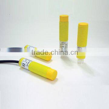 Plastic Tubular M18 / DC 10-30V / AC 24~260V / DM-18 Series / Cylindrical Inductive Proximity Sensor