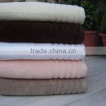 LOW TWIST BATH TOWEL