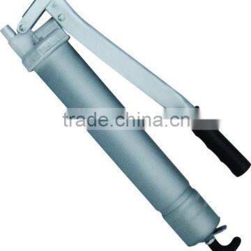 Heavy duty grease gun