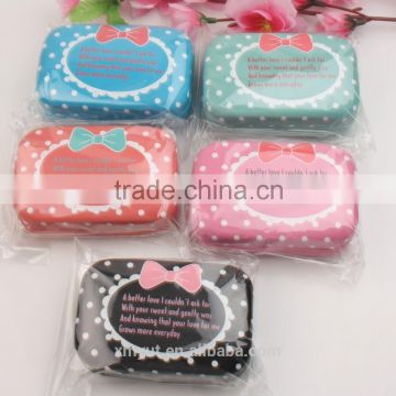 contact lens case with mirror