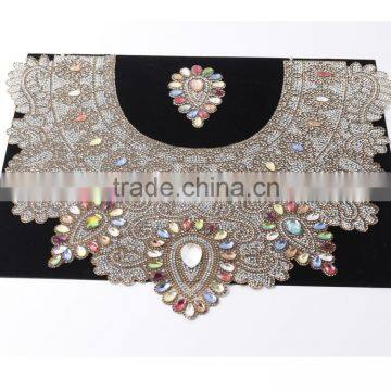 Garment accessories hot fix beaded rhinestone neckline Crystal glass Appliques neck lace collar For Dresses