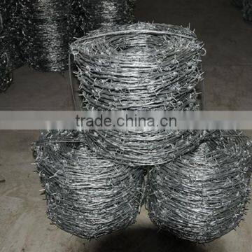 GI 12x14 pvc coated barbed wire coil in production