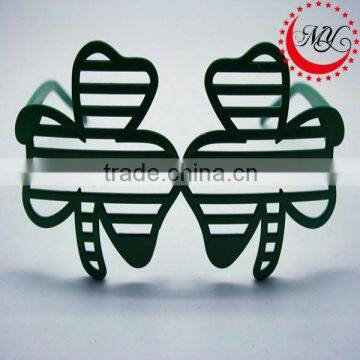 Lovely Style St Patrick's Day Clover Decoration Glasses