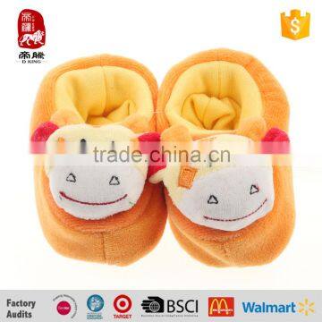 Lovely baby cute cattle plush baby shoes/newborn baby shoes