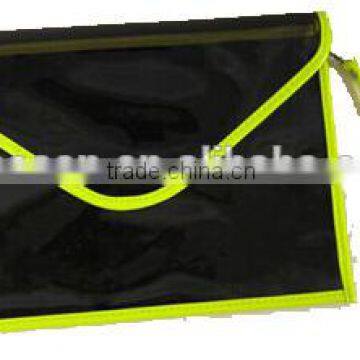 2016 New and Fashin Black Color PVC Envelope Bag for Girls With Handle for Girls photo-3