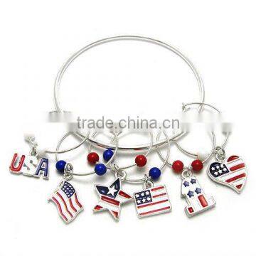 2013 national flag wine charms