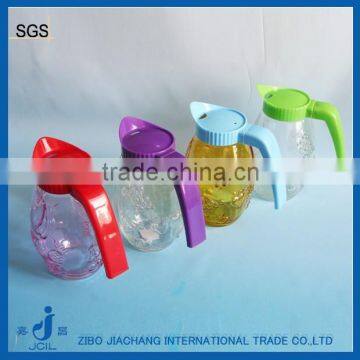 cold water glass bottle with plastic lid