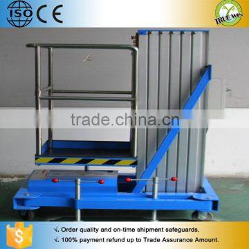 Vertica climbing aluminum alloy goods ladders / Manual foldable aluminum man lift table