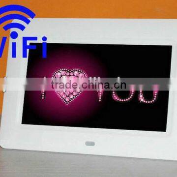 Factory supply 7inch wifi digital pop electronic display with video loop function and support Apps for christmas gifts