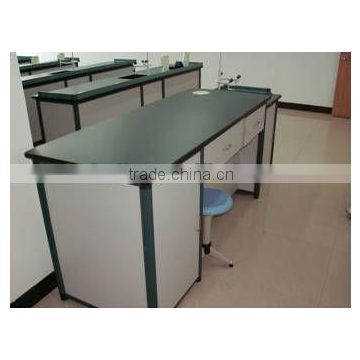 chemical laboratory bench