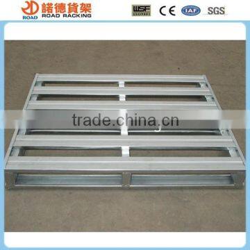 Galvanized steel pallet for 4 side forklif entrance