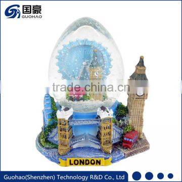 London Elizabeth Tower Water snow globe