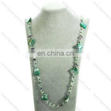 Newest design charming green and white combination beaded necklace personality