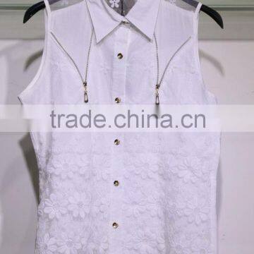 Lace flower sleeveless rayon blouse with decorative zippers for women
