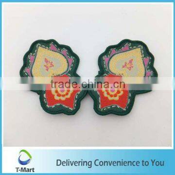 Fashionable Embroidery Badge/Sticker/patch design for clothings, bags, and garments