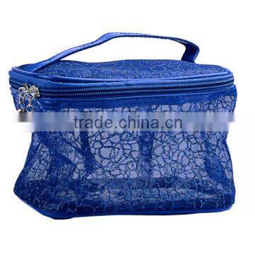 Elegant flower printing mesh beauty bag