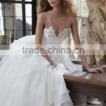 Spaghetti Straps Sweetheart Ivory Organza Wedding Dresses Sexy Open Back Bridal Gowns