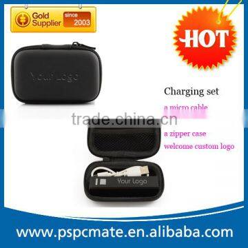 Free mock up USB charger travel kit contain USB cable and USB 2200 power bank