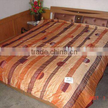 satin polyester bed cover set