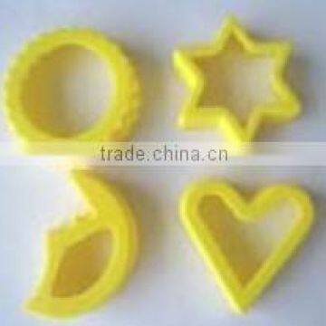 100% food grade plastic high quality different shapes and sizes flame shaped cookie cutter