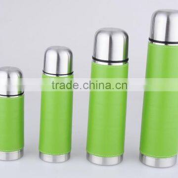 Double wall stainless steel vacuum flask with PU sleeve wrapped on the flask body