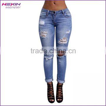 China Manufacturer Ripped Light Washed New Style Fashion Girls Jeans                        
                                                Quality Choice