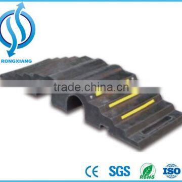 Rubber Cable Hose Bridge with 20tons Bearing Capacity