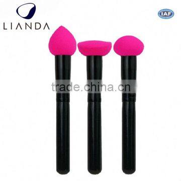 Bundle Monster 4pc Pro Latex-free cosmetic facial cleansing sponge Sponge Puff