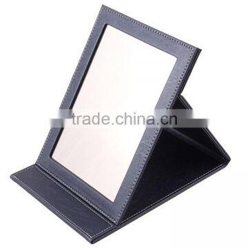 Black portable makeup mirror