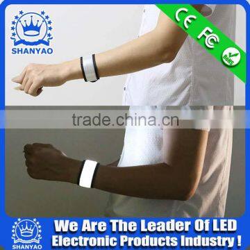 2016 Wholesale LED Sports Slap Wrist Strap For Promotional Events