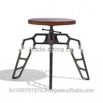 Adjustable Crank Stool