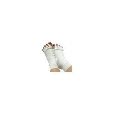 Eco-Friendly White Acrylic Comfort Foot socks,Toe Alignment Socks For Ladies Feet Care