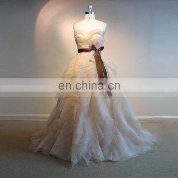 Graceful Sweet Heart Sleeveless Ruffle ORG Sash Wedding Dress Chapel Train