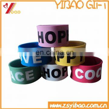 2016Fashion sport silicone slap bracelet /wristband with printing custom logo