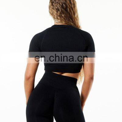New Fall Butt Lift Scrunch Butt Shorts 2 Piece Seamless Yoga Suit Set Sports Workout Running Women Athletic Gym Fitness Sets photo-4