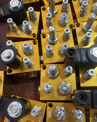 Customised Manifolds Aluminum Manifold Block Parts High Quality Valve photo-5