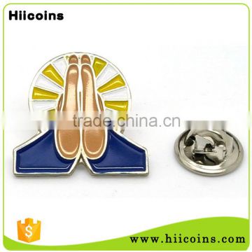 Wholesale Cheap Custom Emoji Metal Soft Enamel Pin                        
                                                Quality Choice