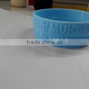 Cheap bulk cheap silicone wristbands/new stylish silicone wristbands