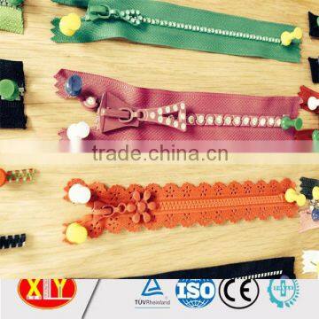 fashion garments diamond zipper , custom puller plastic rhinestone zipper