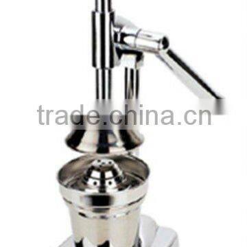 Stylish deluxe zinc alloy manual juicer