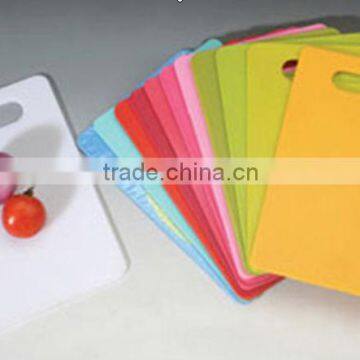 DIFFERENT COLOR NEW STYLE 100% FOOD GRADE PLASTIC CHOPPING BOARD
