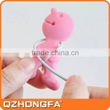 2015 cute cartoon shape silicon cable clip