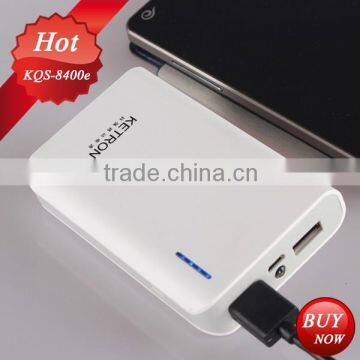 Four battery indicator 8400mAh battery portable mobile power bank charge smart power bank