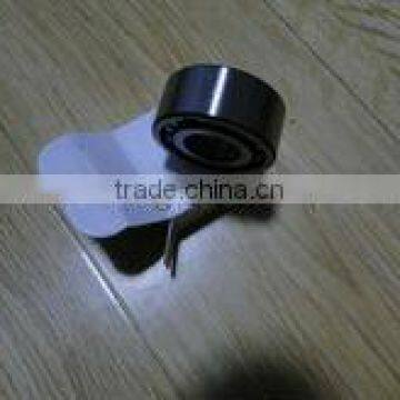 Automotive wheel hub bearing