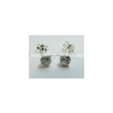 SILVER STONE FLOWER EARRINGS 15711